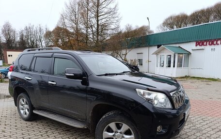 Toyota Land Cruiser Prado 150 рестайлинг 2, 2011 год, 2 550 000 рублей, 3 фотография
