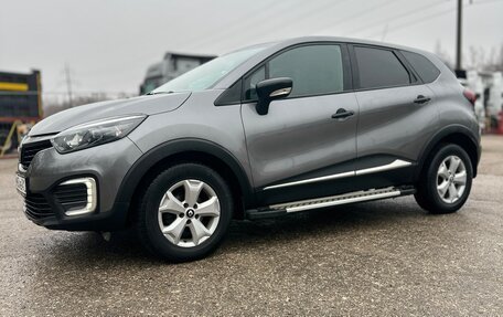 Renault Kaptur I рестайлинг, 2018 год, 1 349 000 рублей, 1 фотография