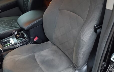 Toyota Land Cruiser Prado 150 рестайлинг 2, 2011 год, 2 550 000 рублей, 1 фотография