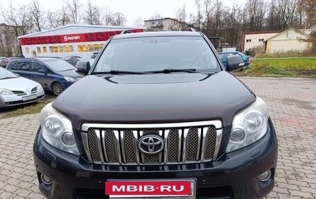 Toyota Land Cruiser Prado 150 рестайлинг 2, 2011 год, 2 550 000 рублей, 10 фотография