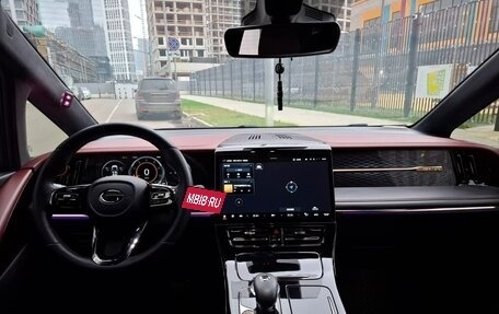 GAC GN8, 2023 год, 4 500 000 рублей, 8 фотография