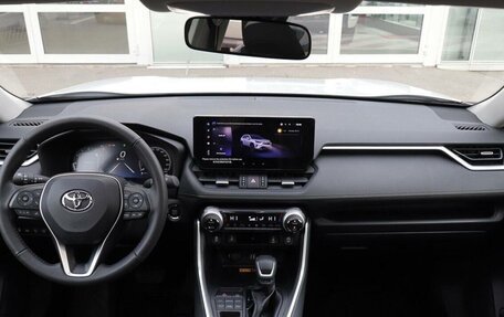 Toyota RAV4, 2025 год, 3 990 000 рублей, 8 фотография