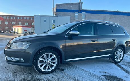 Volkswagen Passat B7, 2012 год, 1 630 000 рублей, 1 фотография