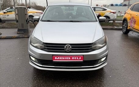 Volkswagen Polo VI (EU Market), 2016 год, 900 000 рублей, 1 фотография