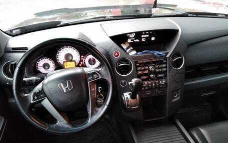 Honda Pilot III рестайлинг, 2012 год, 2 500 000 рублей, 15 фотография