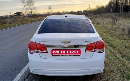 Chevrolet Cruze II, 2013 год, 550 000 рублей, 4 фотография