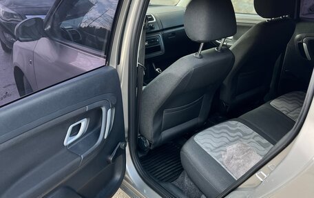 Skoda Fabia II, 2009 год, 720 000 рублей, 6 фотография