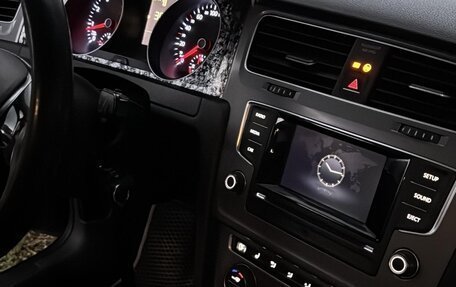 Volkswagen Golf VII, 2013 год, 499 000 рублей, 3 фотография