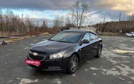 Chevrolet Cruze II, 2012 год, 780 000 рублей, 3 фотография
