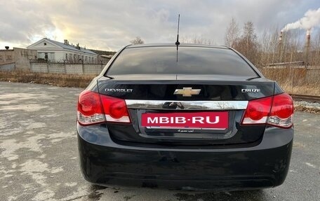 Chevrolet Cruze II, 2012 год, 780 000 рублей, 7 фотография