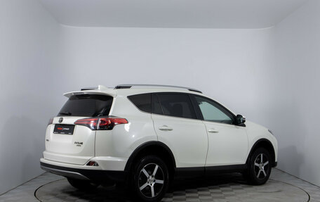 Toyota RAV4, 2017 год, 2 390 000 рублей, 5 фотография