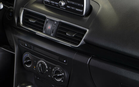 Mazda 3, 2013 год, 1 155 000 рублей, 18 фотография