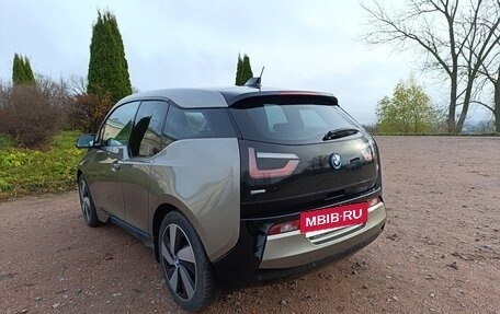 BMW i3 I01 рестайлинг, 2015 год, 1 600 000 рублей, 6 фотография