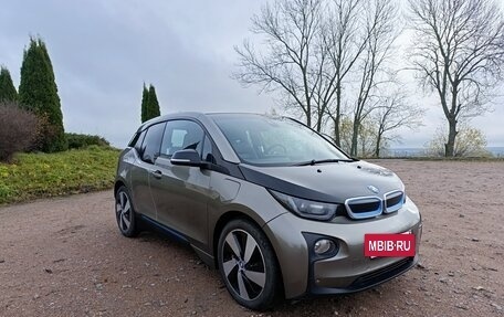 BMW i3 I01 рестайлинг, 2015 год, 1 600 000 рублей, 2 фотография