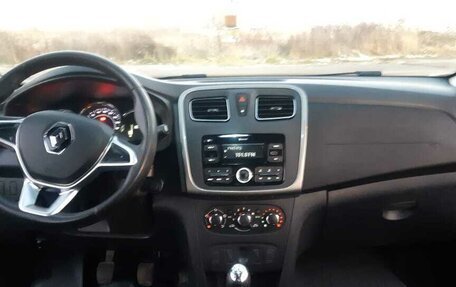 Renault Logan II, 2019 год, 980 000 рублей, 6 фотография