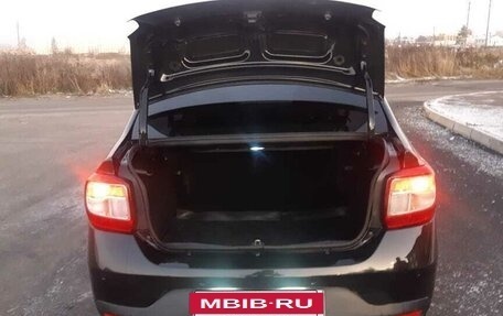 Renault Logan II, 2019 год, 980 000 рублей, 2 фотография