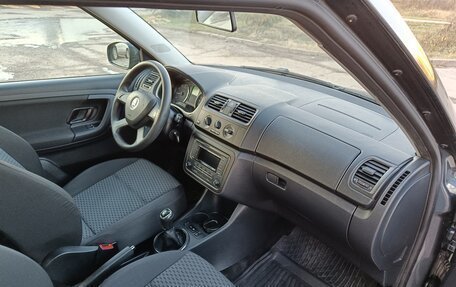 Skoda Fabia II, 2013 год, 690 000 рублей, 17 фотография