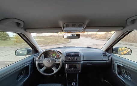 Skoda Fabia II, 2013 год, 690 000 рублей, 18 фотография