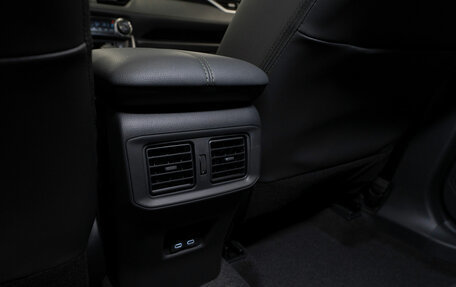 Toyota RAV4, 2025 год, 4 150 000 рублей, 14 фотография