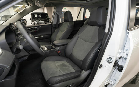 Toyota RAV4, 2025 год, 4 150 000 рублей, 9 фотография