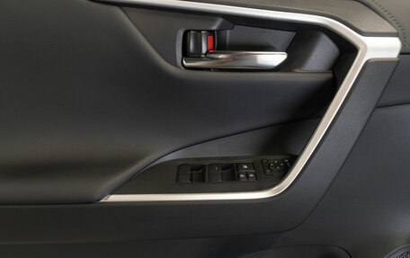 Toyota RAV4, 2025 год, 4 150 000 рублей, 15 фотография