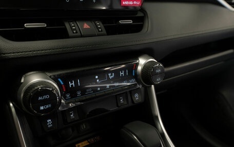 Toyota RAV4, 2025 год, 4 150 000 рублей, 20 фотография