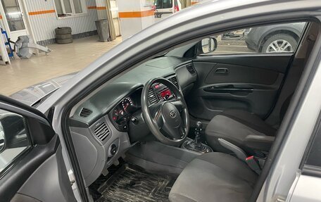 KIA Rio II, 2010 год, 559 000 рублей, 6 фотография
