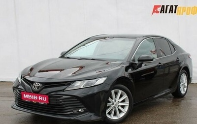 Toyota Camry, 2019 год, 2 850 000 рублей, 1 фотография