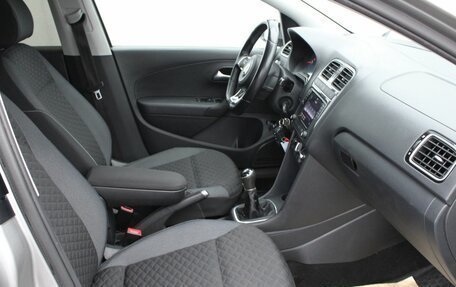 Volkswagen Polo VI (EU Market), 2018 год, 745 000 рублей, 10 фотография