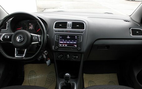 Volkswagen Polo VI (EU Market), 2018 год, 745 000 рублей, 13 фотография