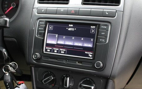 Volkswagen Polo VI (EU Market), 2018 год, 745 000 рублей, 15 фотография