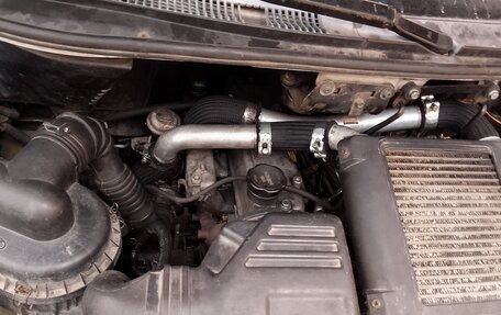 Hyundai H-1 II рестайлинг, 2002 год, 700 000 рублей, 5 фотография