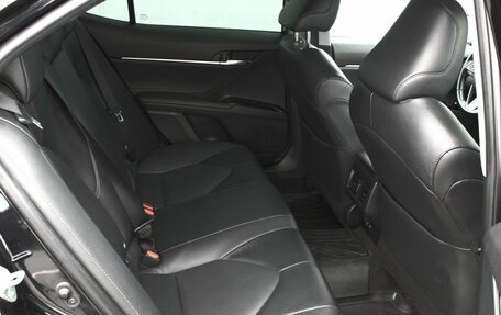 Toyota Camry, 2019 год, 2 850 000 рублей, 12 фотография