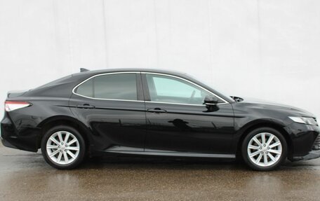 Toyota Camry, 2019 год, 2 850 000 рублей, 8 фотография