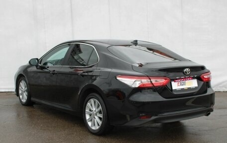 Toyota Camry, 2019 год, 2 850 000 рублей, 5 фотография