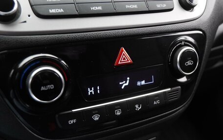 Hyundai Solaris II рестайлинг, 2019 год, 1 490 000 рублей, 15 фотография