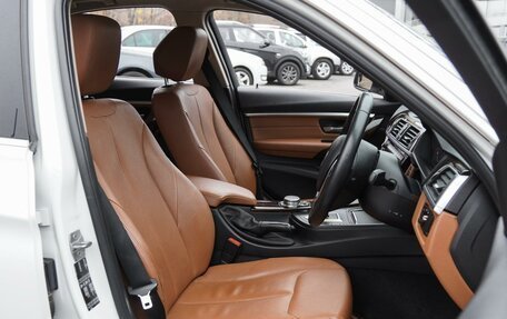 BMW 3 серия, 2016 год, 1 899 000 рублей, 12 фотография