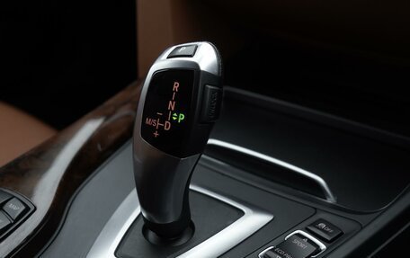 BMW 3 серия, 2016 год, 1 899 000 рублей, 19 фотография