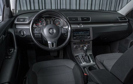 Volkswagen Passat B7, 2012 год, 1 017 000 рублей, 6 фотография