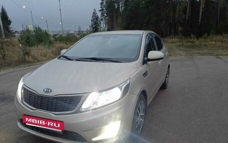 KIA Rio III рестайлинг, 2011 год, 670 000 рублей, 5 фотография