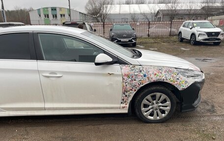 Hyundai Sonata VII, 2018 год, 900 000 рублей, 6 фотография