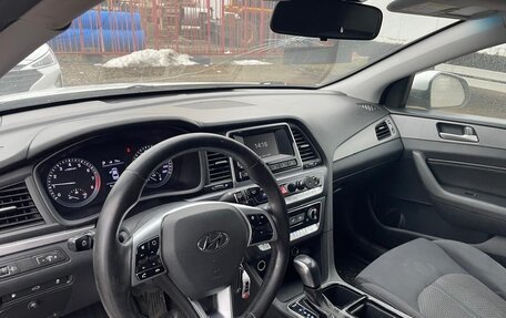 Hyundai Sonata VII, 2018 год, 900 000 рублей, 5 фотография