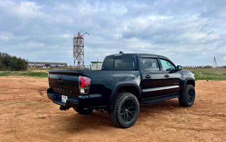 Toyota Tacoma III, 2021 год, 5 500 000 рублей, 4 фотография