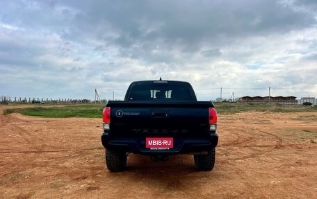 Toyota Tacoma III, 2021 год, 5 500 000 рублей, 5 фотография