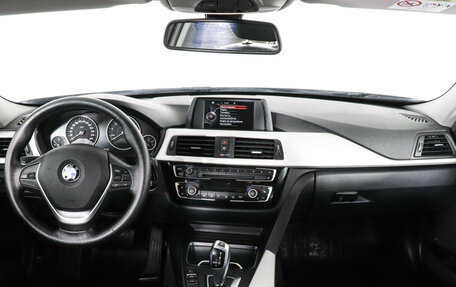 BMW 3 серия, 2016 год, 2 199 000 рублей, 10 фотография