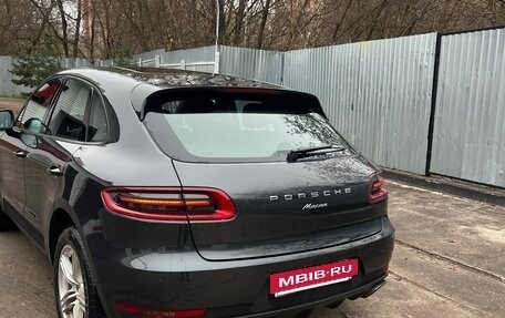 Porsche Macan I рестайлинг, 2017 год, 3 750 000 рублей, 3 фотография
