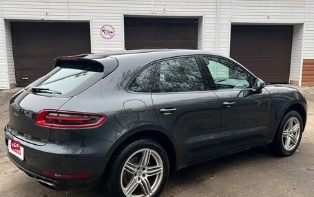 Porsche Macan I рестайлинг, 2017 год, 3 750 000 рублей, 5 фотография