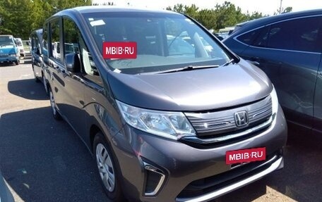 Honda Stepwgn IV, 2020 год, 2 300 000 рублей, 6 фотография