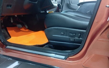 Nissan Murano, 2004 год, 715 000 рублей, 13 фотография