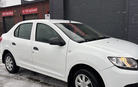 Renault Logan II, 2015 год, 455 000 рублей, 6 фотография